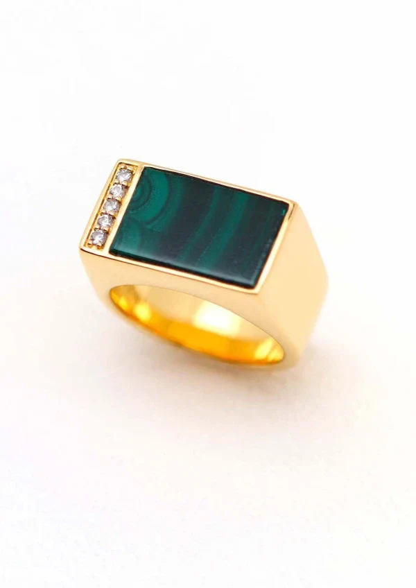 Bague plaqué or et pierre Malachite rectangle I Augustine – Image 3