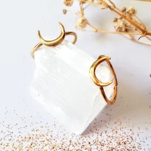 Bague dorée avec lune - Renaître