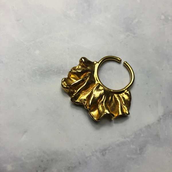 Bague faite main dorée I Dance – Image 6