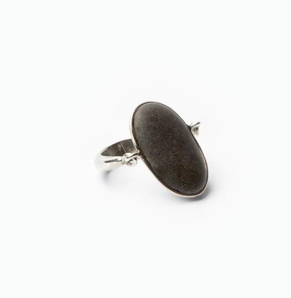 Grande bague en argent galet noir - Trouble – Image 5