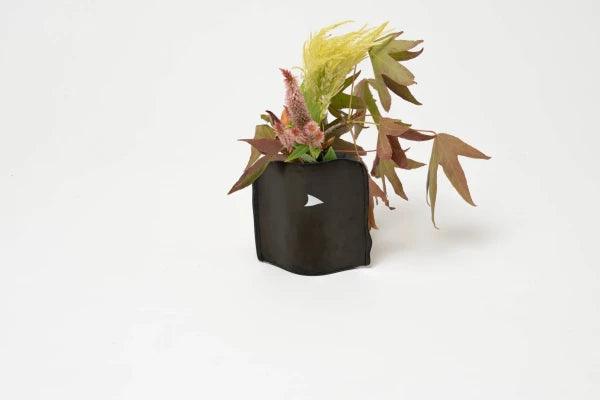 Vase en papier - Osiris Face – Image 3