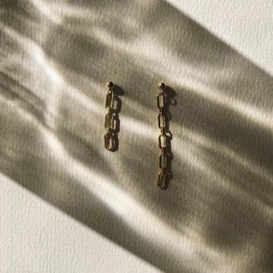 Boucles d’oreilles dorées ou argentées - La chaîne
