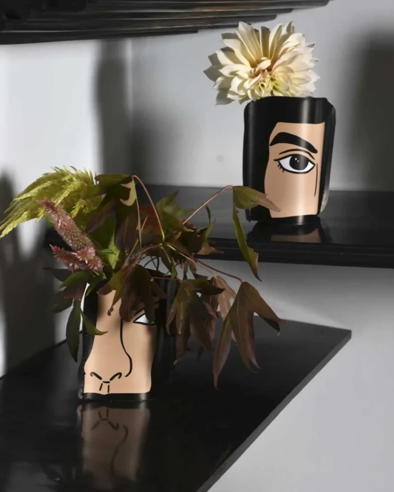 Vase en papier - Osiris Face – Image 8