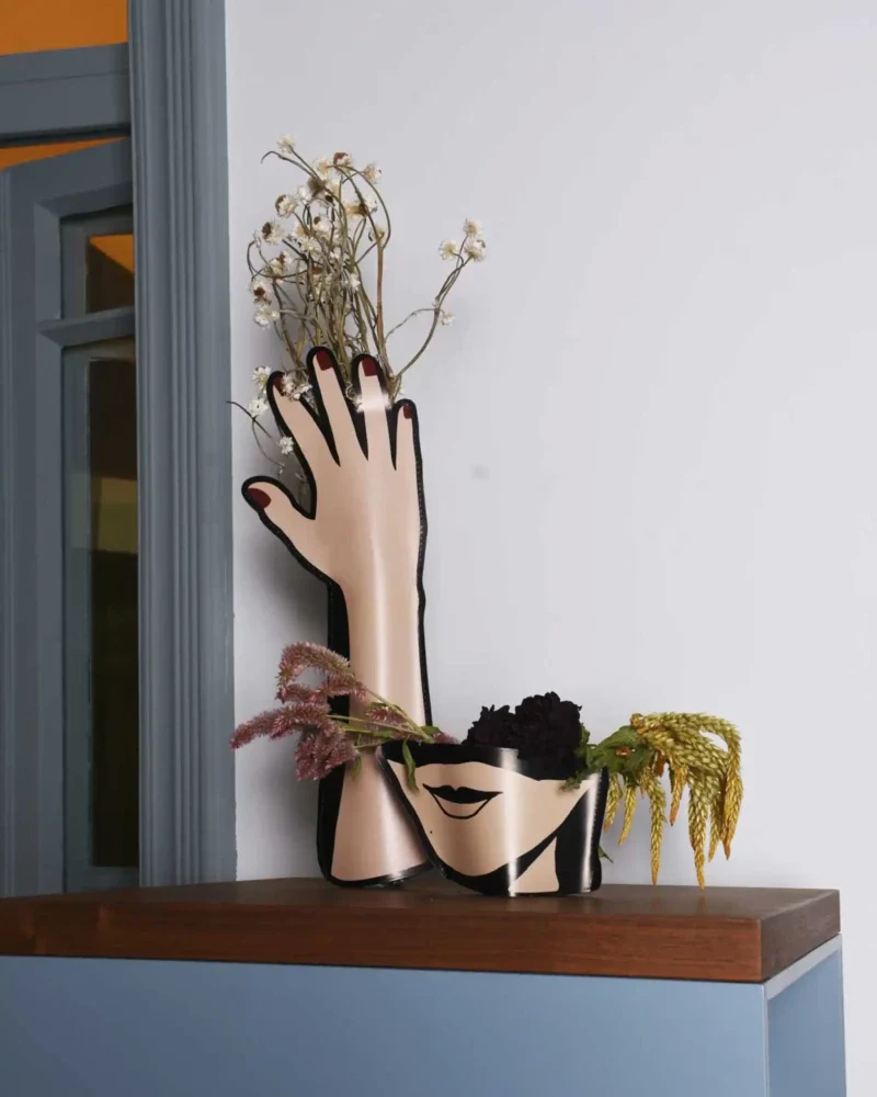 Vase en papier - Osiris Arm – Image 9