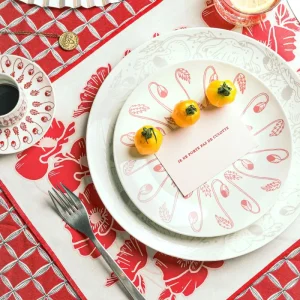 Petite assiette plate en porcelaine rose - Poppy