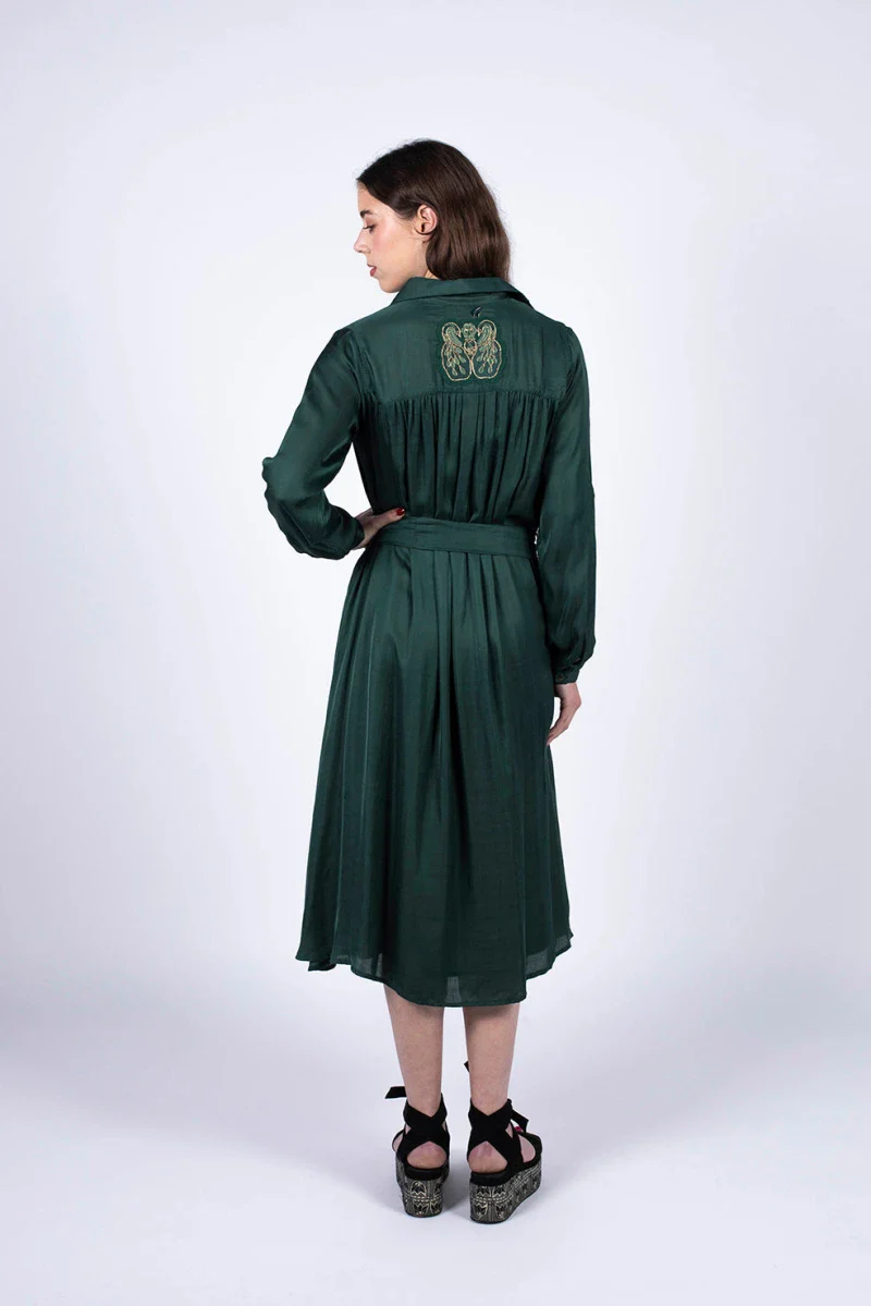 Robe longue fait main en fibre de pétales de roses upcyclés – Image 5