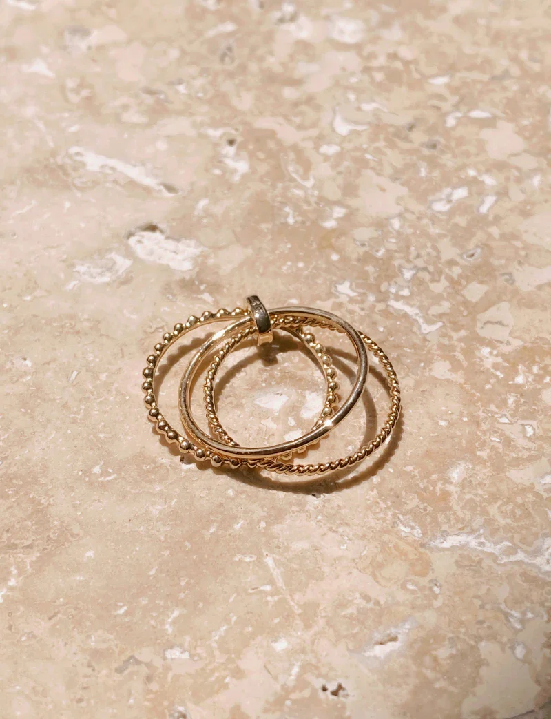 Bague "Semainier Dolce Weekend" en plaqué or