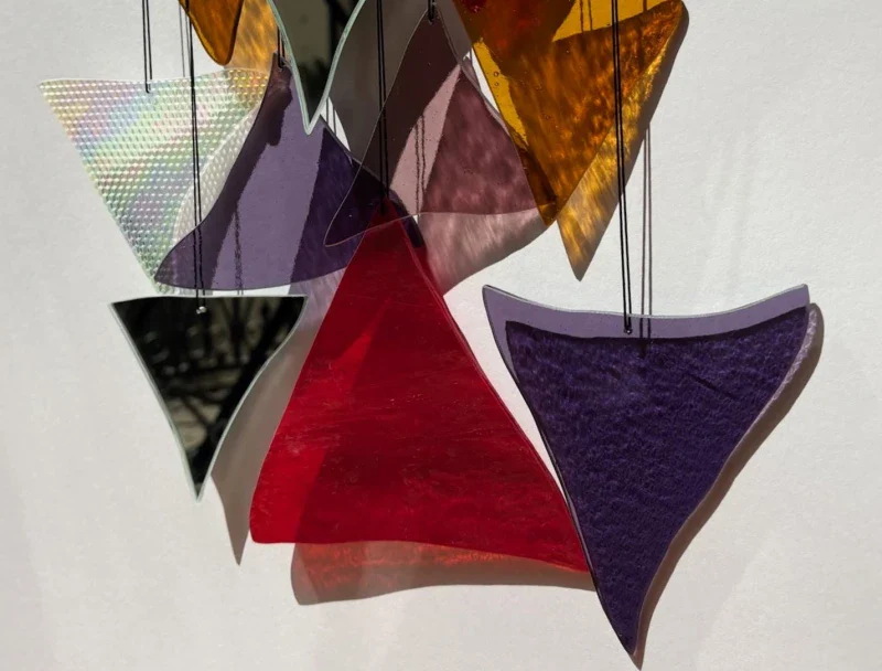 Attrape soleil en verre artisanal inspiré du feu – Image 8