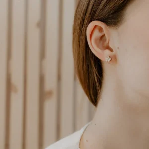 Boucles d'oreilles en bois en forme de fleur - Fleurs