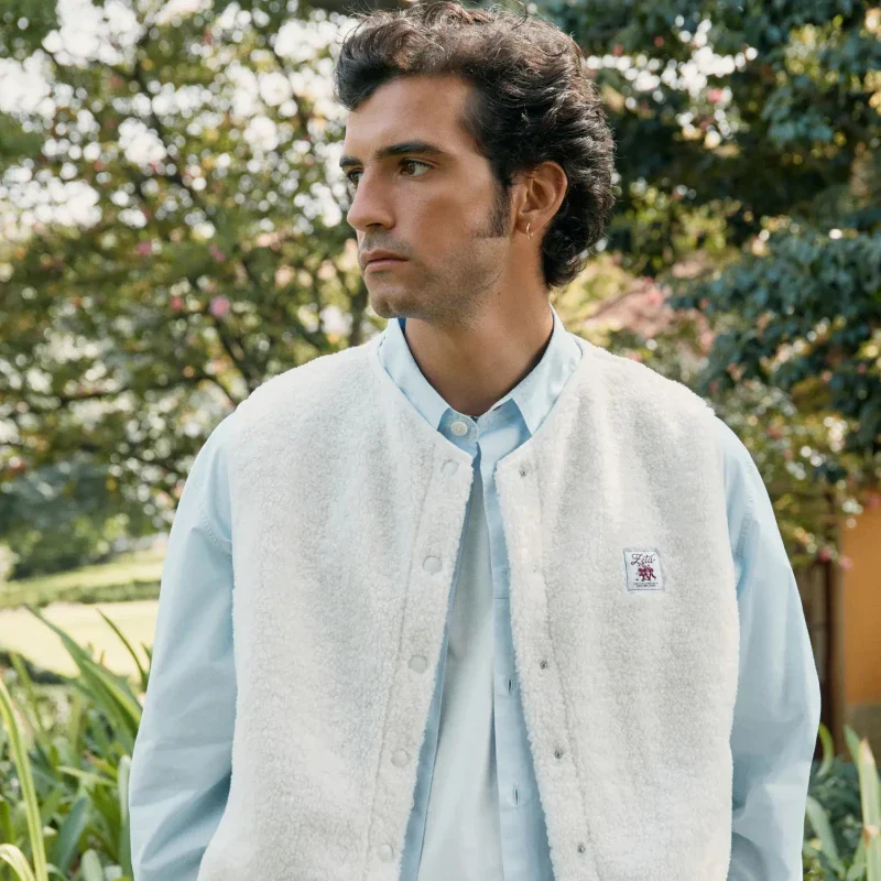 Veste polaire végane sans manche sherpa crème – Image 7