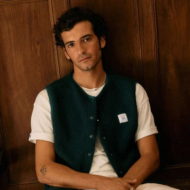 Veste polaire végane sans manche sherpa vert forêt – Image 6