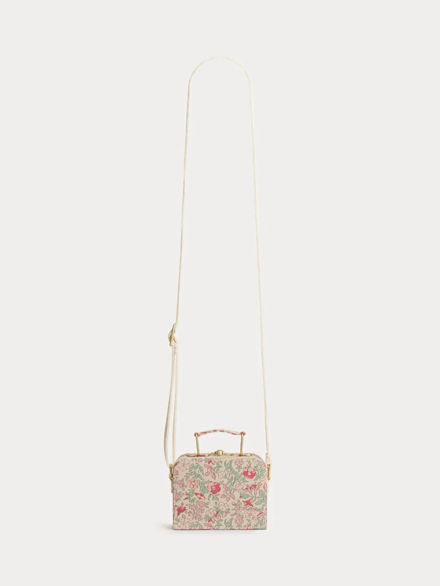Sac Valisette Jadore framboise en tissu Liberty avec imprimé cerise en coton biologique – Image 3