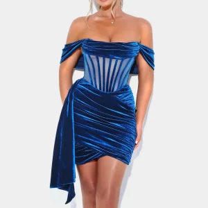 Robe bustier en velours bleu nuit avec manches