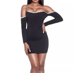 Robe cocktail avec corset et manches longues noire