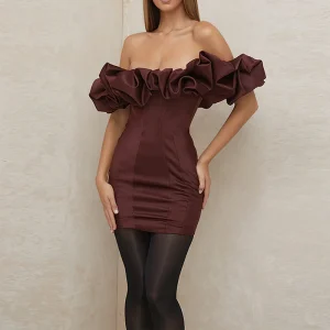 Robe cocktail corset bustier bordeaux