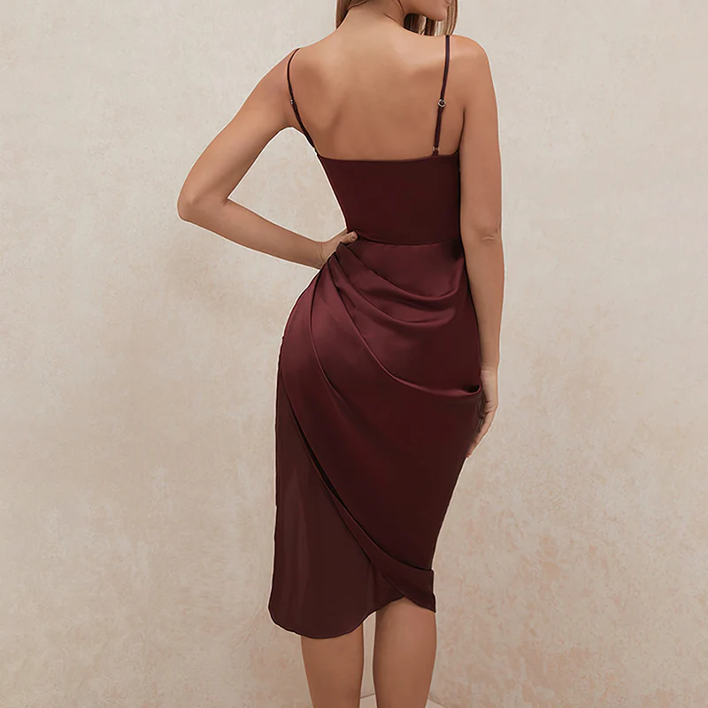 Robe mi-longue à effet corset bordeaux en satin – Image 3